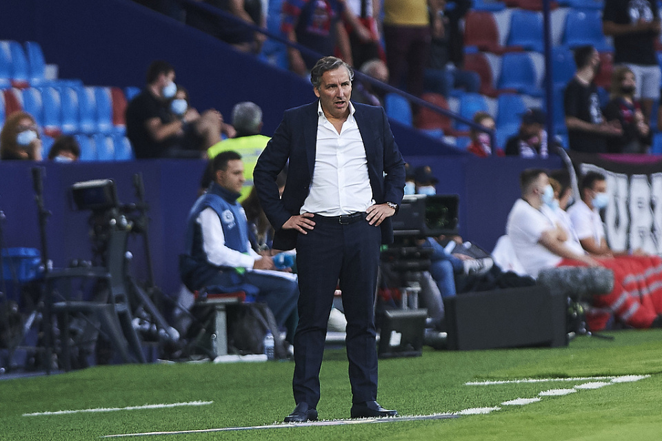 fecBi, 争力的候选