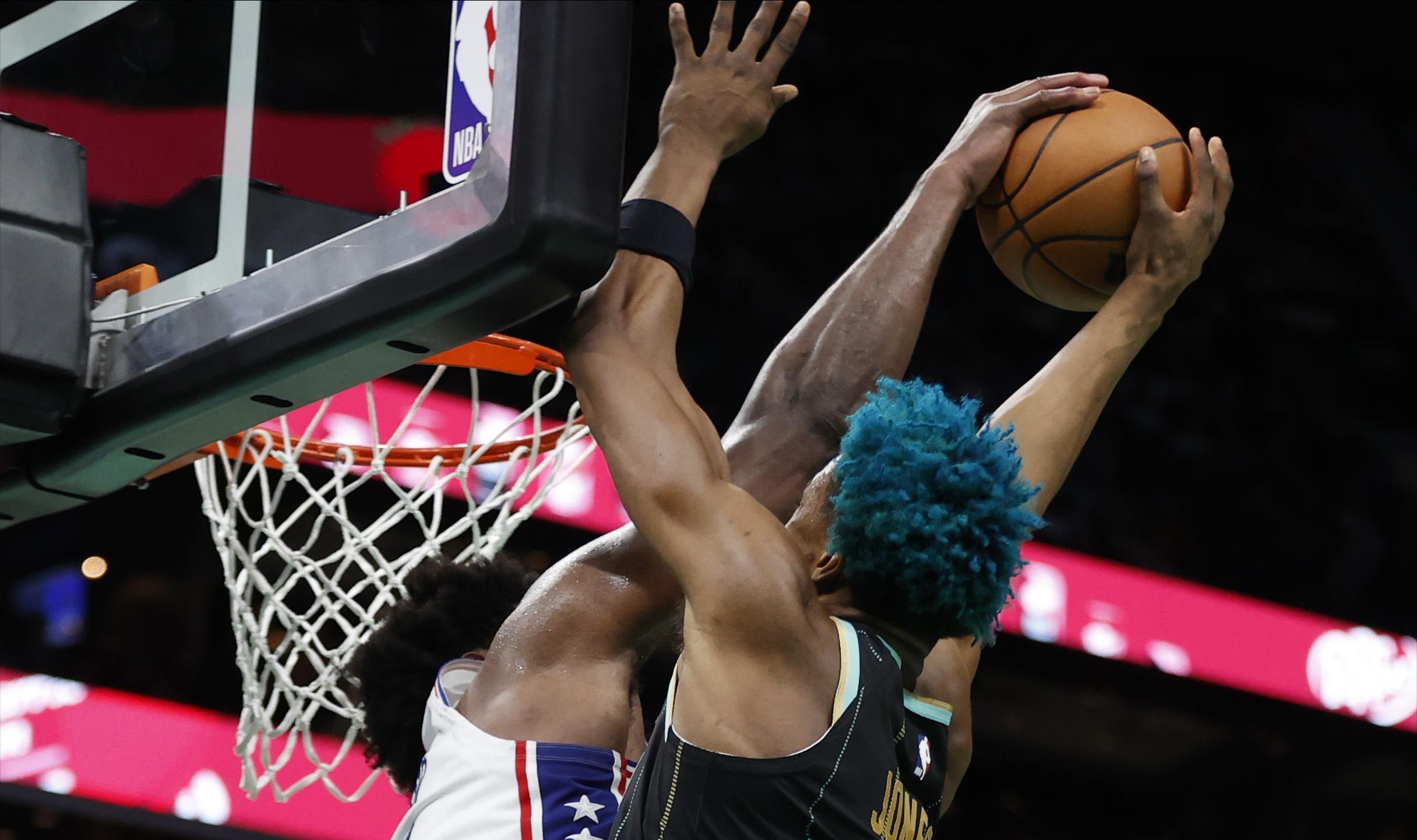 岁的中锋, 奥尼尔, 身体天赋非 岁的中锋, 奥尼尔, 身体天赋非