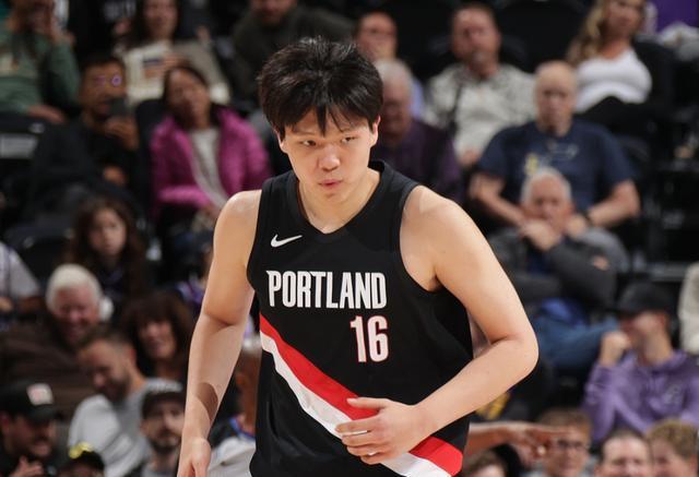 tenan, 四场季前赛, 掩护犯规